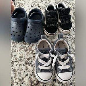 Toddler size 6 shoe bundle, crocs, vans, converse